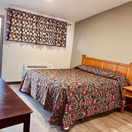 Express Inn Hotel Дейтон Екстер'єр фото